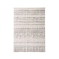 Area Rug 5' x 7'